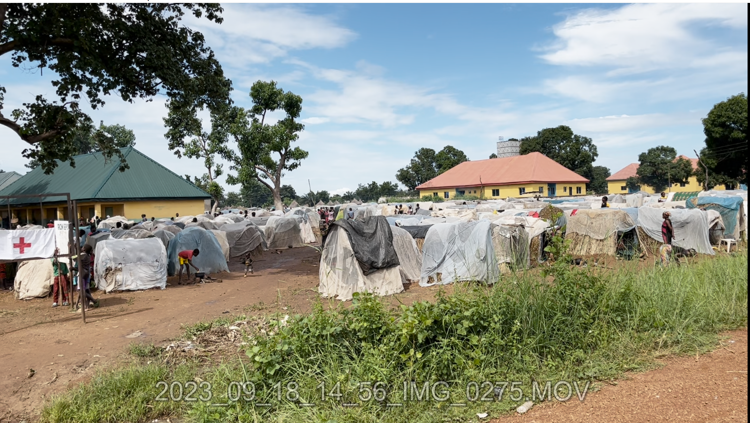 Makeshift shelters in Agagbe Community.